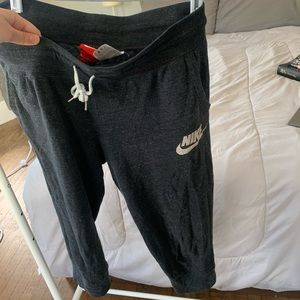 Nike sweatpants capris